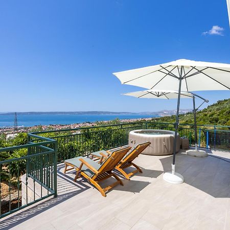 Private Villa Golden Hour With A View Of Split Area Kaštel Sućurac 外观 照片