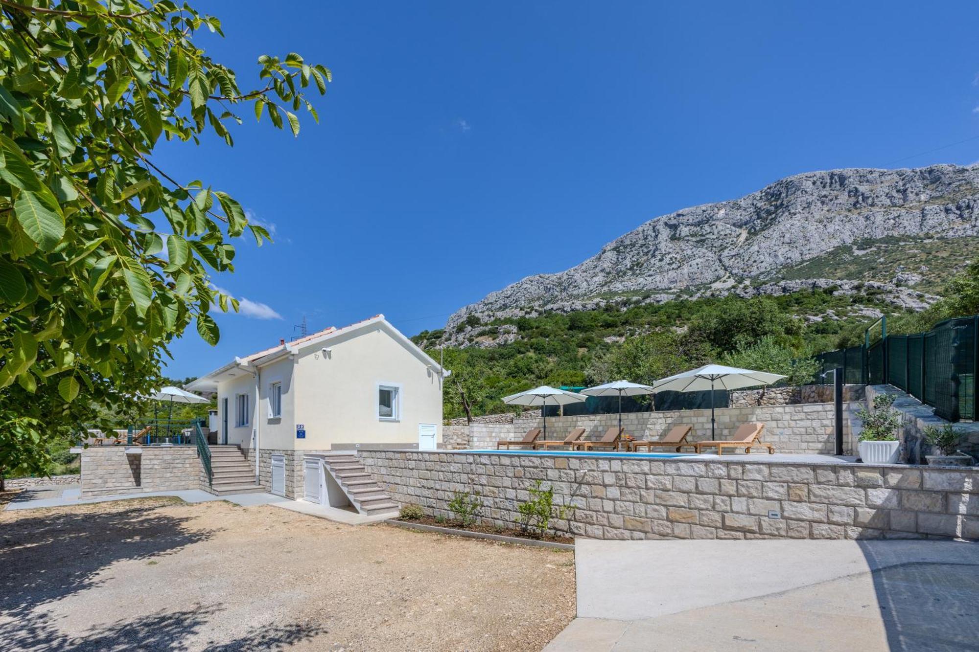 Private Villa Golden Hour With A View Of Split Area Kaštel Sućurac 外观 照片