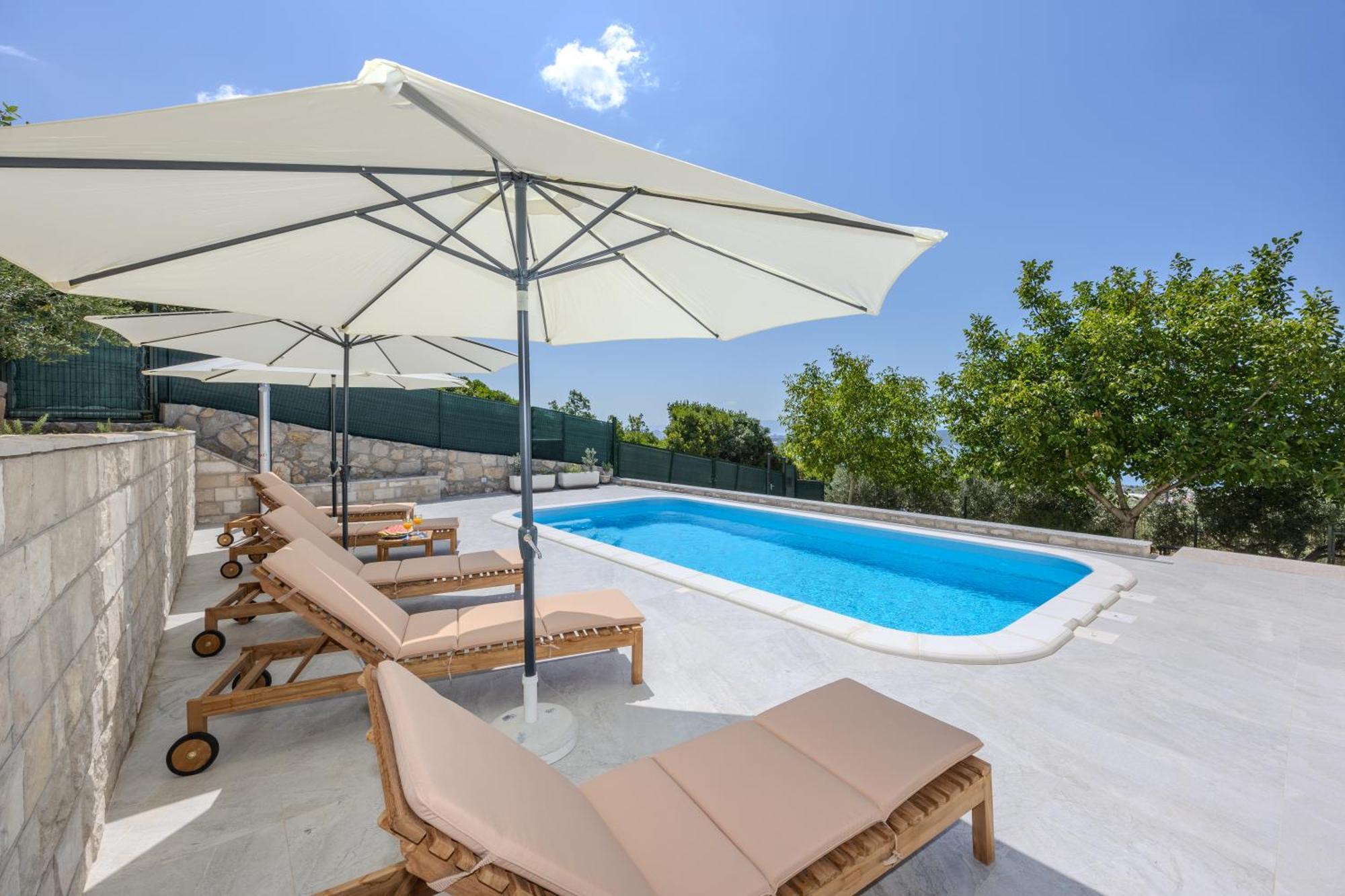Private Villa Golden Hour With A View Of Split Area Kaštel Sućurac 外观 照片