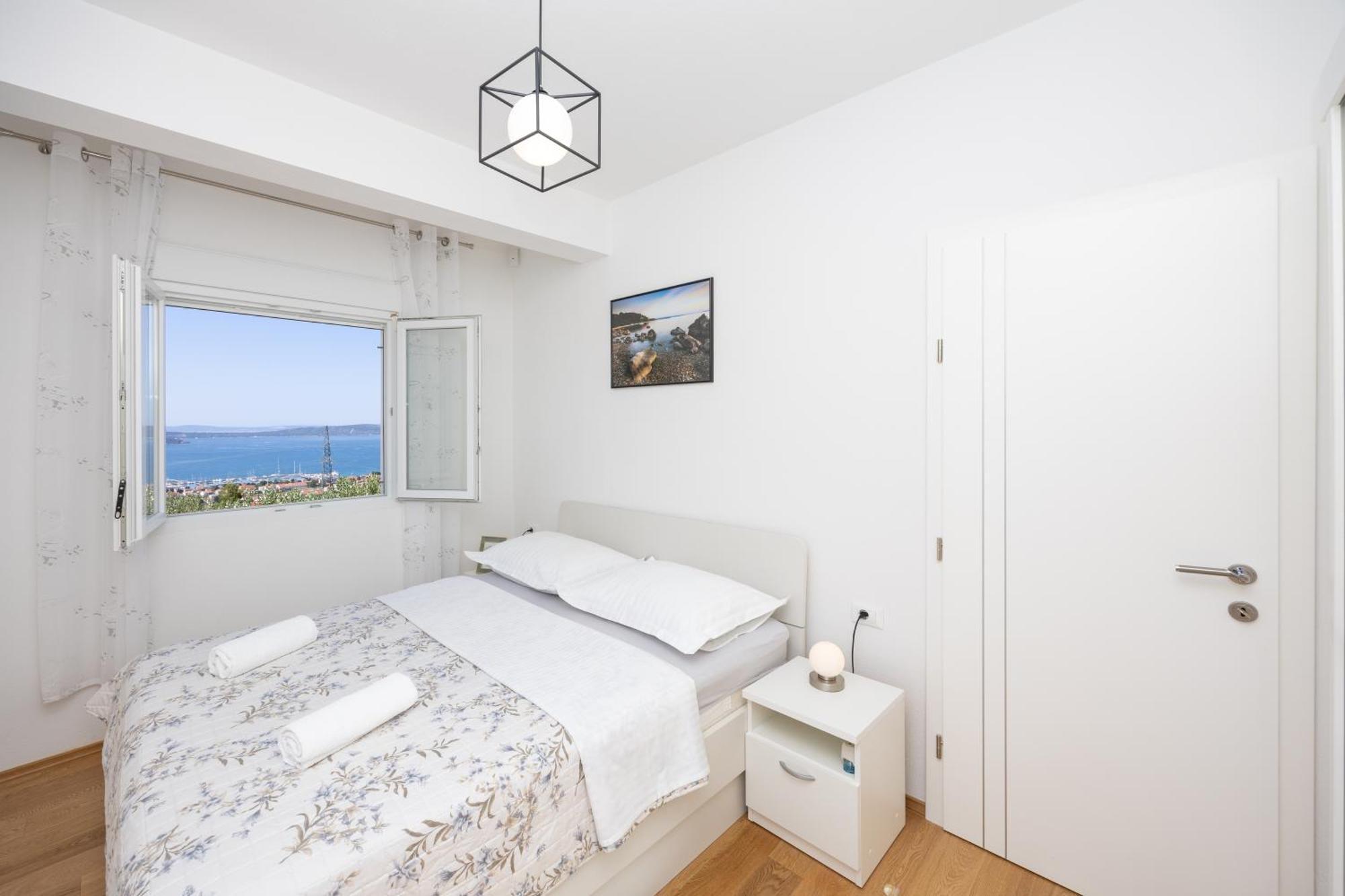 Private Villa Golden Hour With A View Of Split Area Kaštel Sućurac 外观 照片